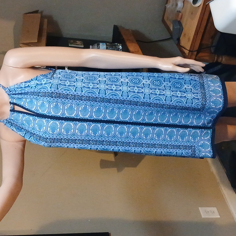 Max Studio Blue and White Patterned Dress